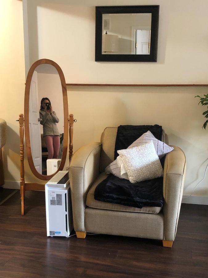 Quiet-Comfy 3 Bedroom Home On A Tree Lined Street In Kits Βανκούβερ Εξωτερικό φωτογραφία